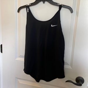 Medium Black Nike Workout Tank